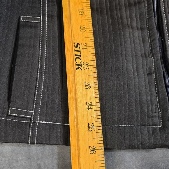 Chico's Black Quilted Zip Front Vest Size 2 Sleeveless Pockets - Picture 6 of 7